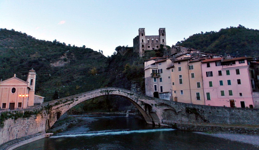 Castello dei Doria e Ponte 3